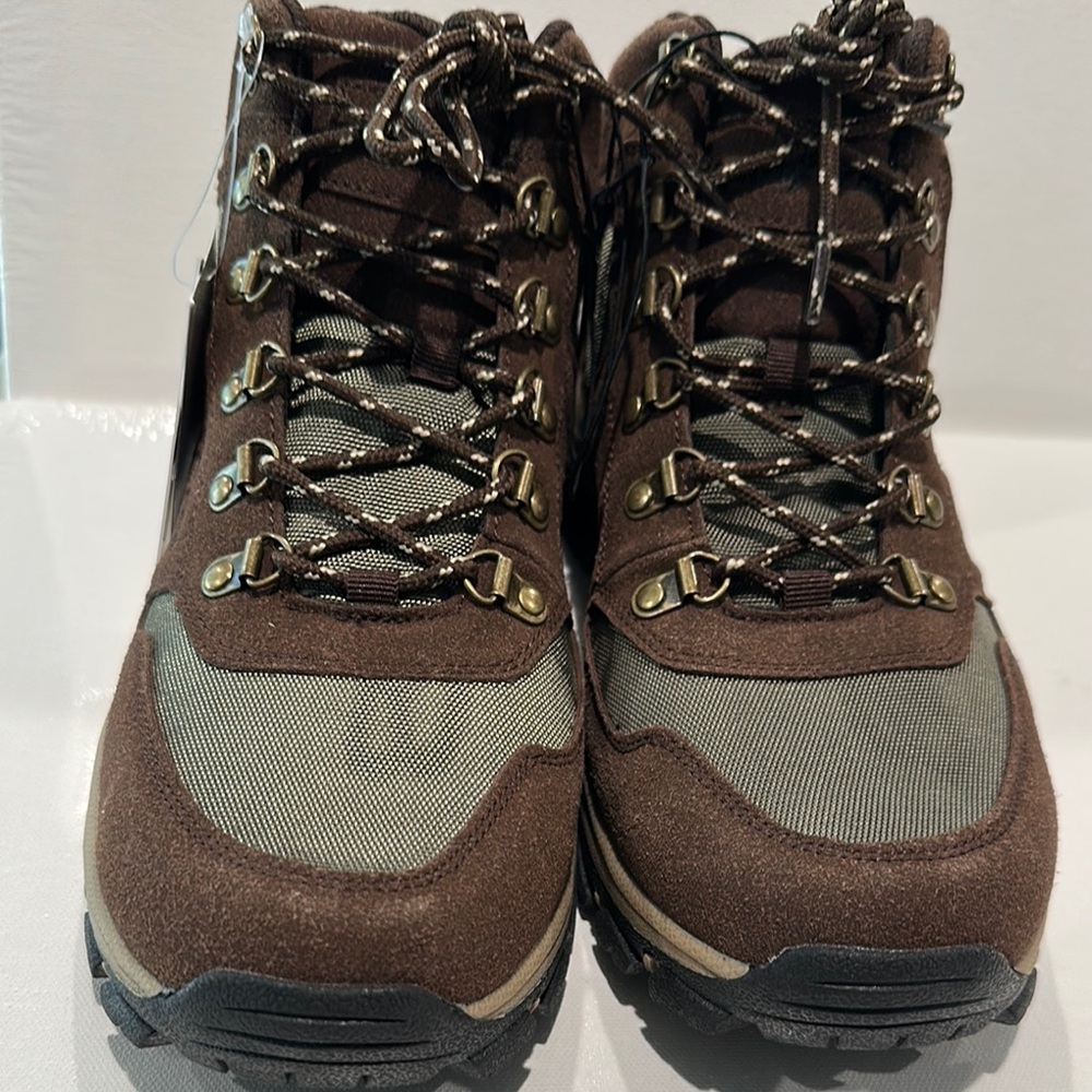NWT Good Year  Ankle High Skid-Resistance All-Terrain Work Boots.